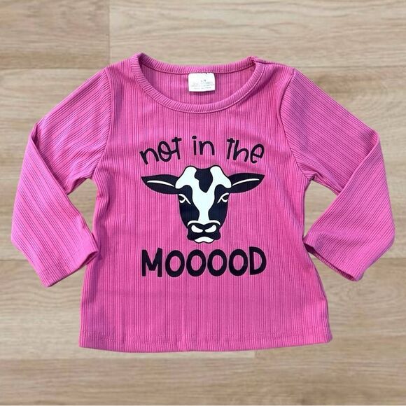 Fuchsia Cow Graphic “Not in the Moood” Toddler Long Sleeve 2T - Picture 1 of 6
